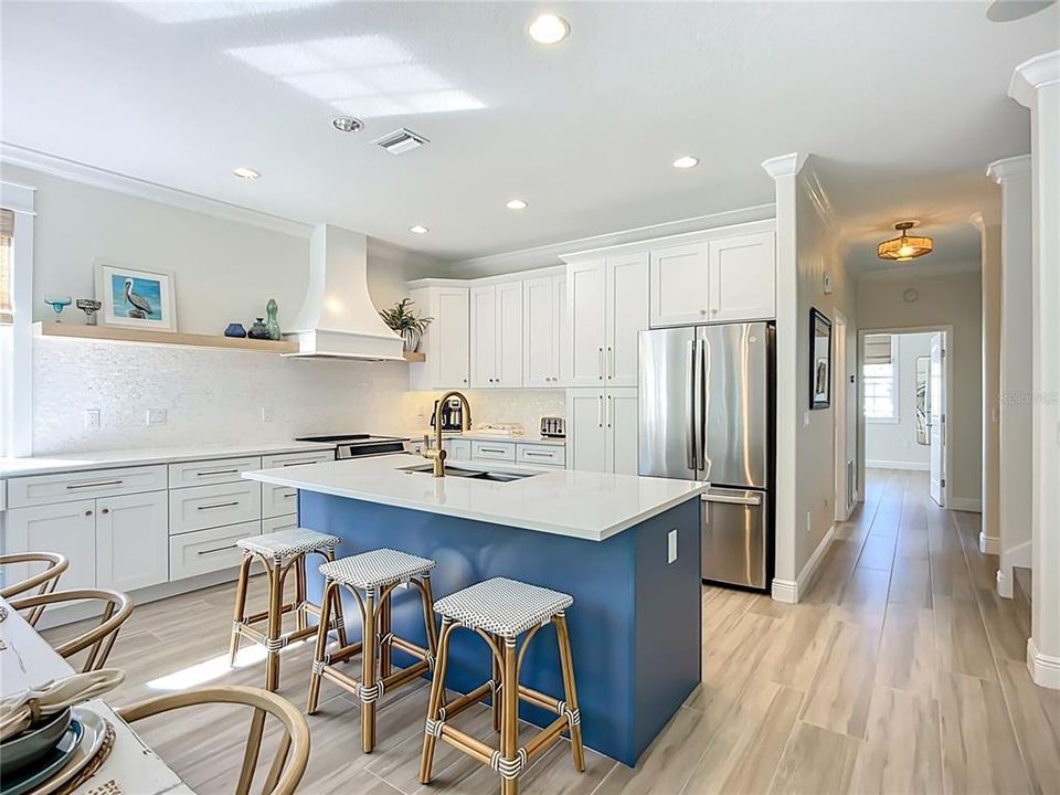 For Sale: $3,395,000 (4 beds, 3 baths, 2690 Square Feet)