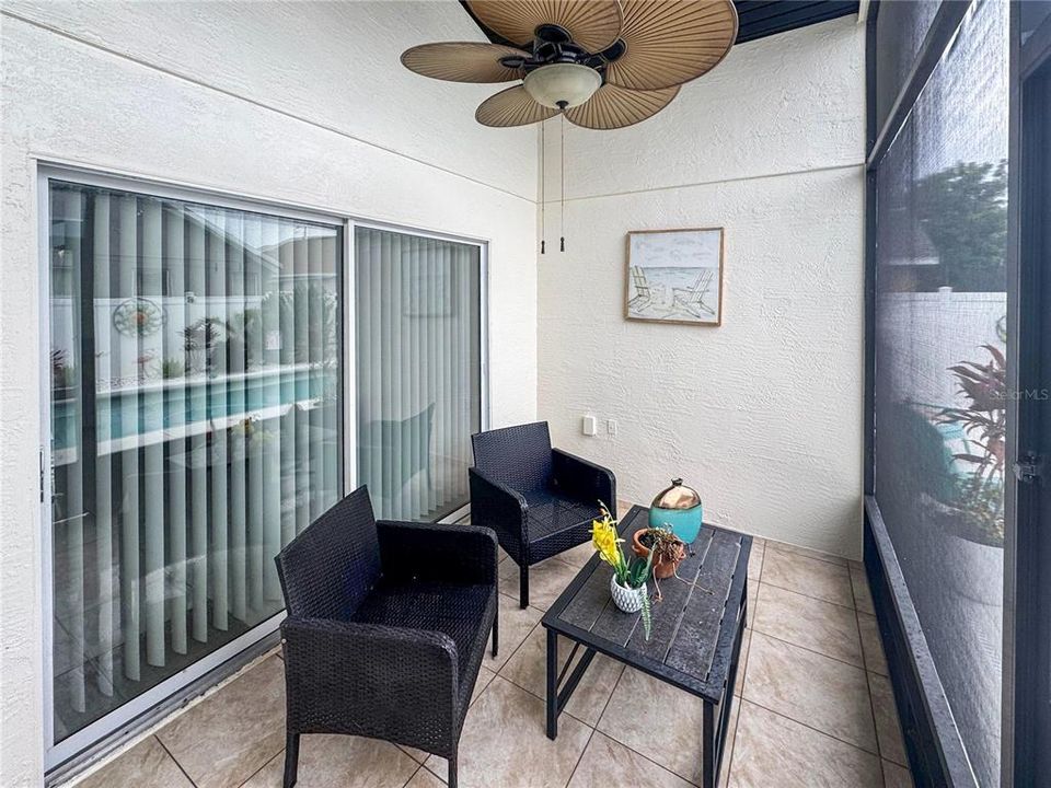 Active With Contract: $335,000 (3 beds, 2 baths, 1604 Square Feet)