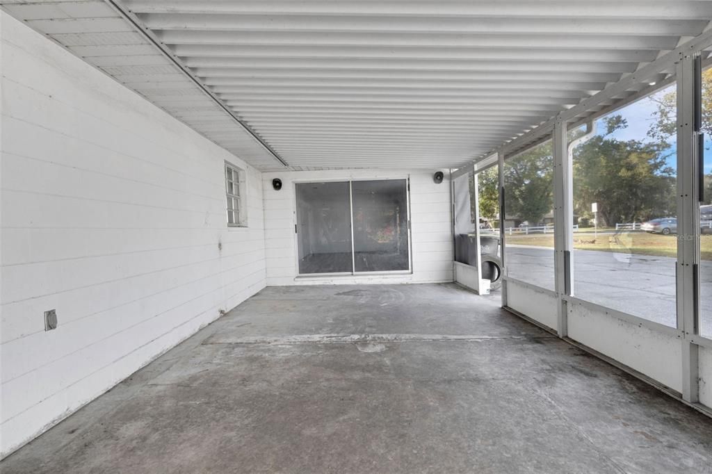 En Venta: $399,900 (3 camas, 2 baños, 2562 Pies cuadrados)