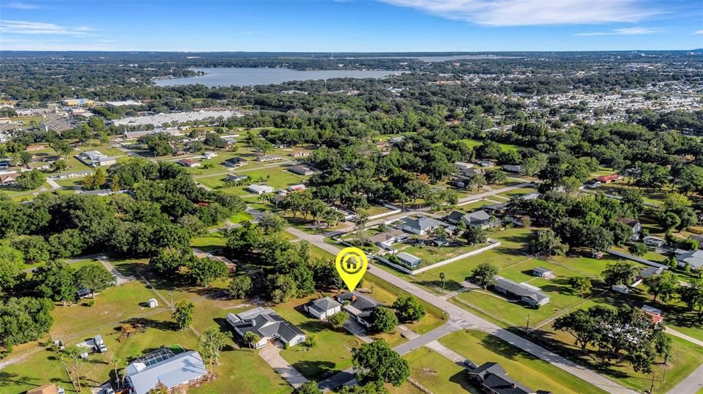 En Venta: $399,900 (3 camas, 2 baños, 2562 Pies cuadrados)