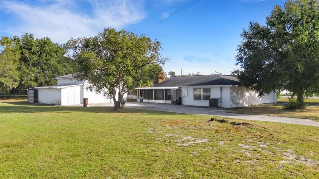 En Venta: $399,900 (3 camas, 2 baños, 2562 Pies cuadrados)