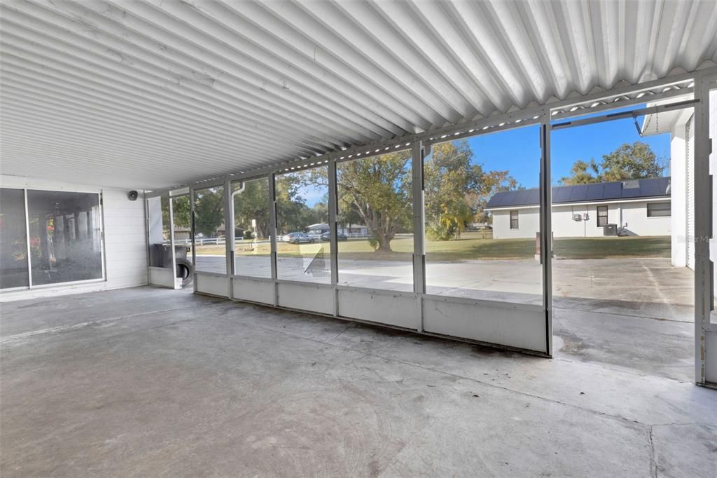 En Venta: $399,900 (3 camas, 2 baños, 2562 Pies cuadrados)