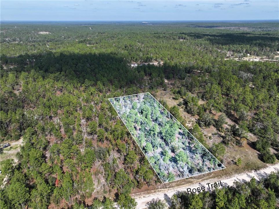 待售: $39,900 (2.35 acres)