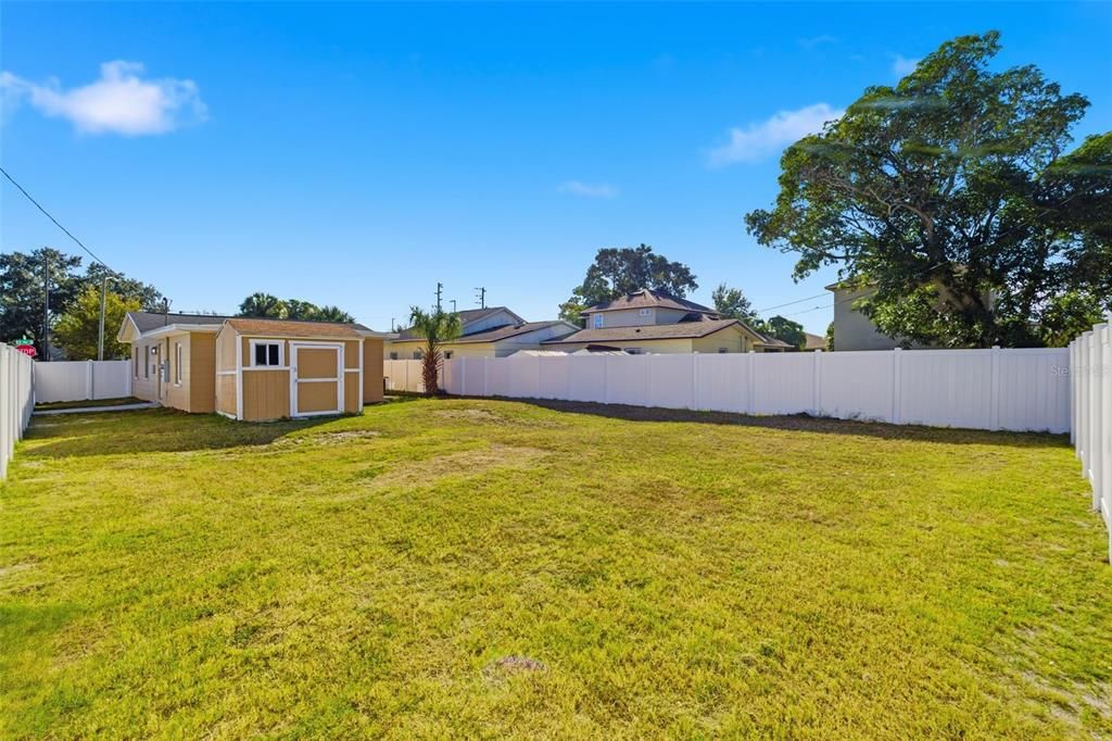 For Sale: $340,000 (3 beds, 2 baths, 1070 Square Feet)