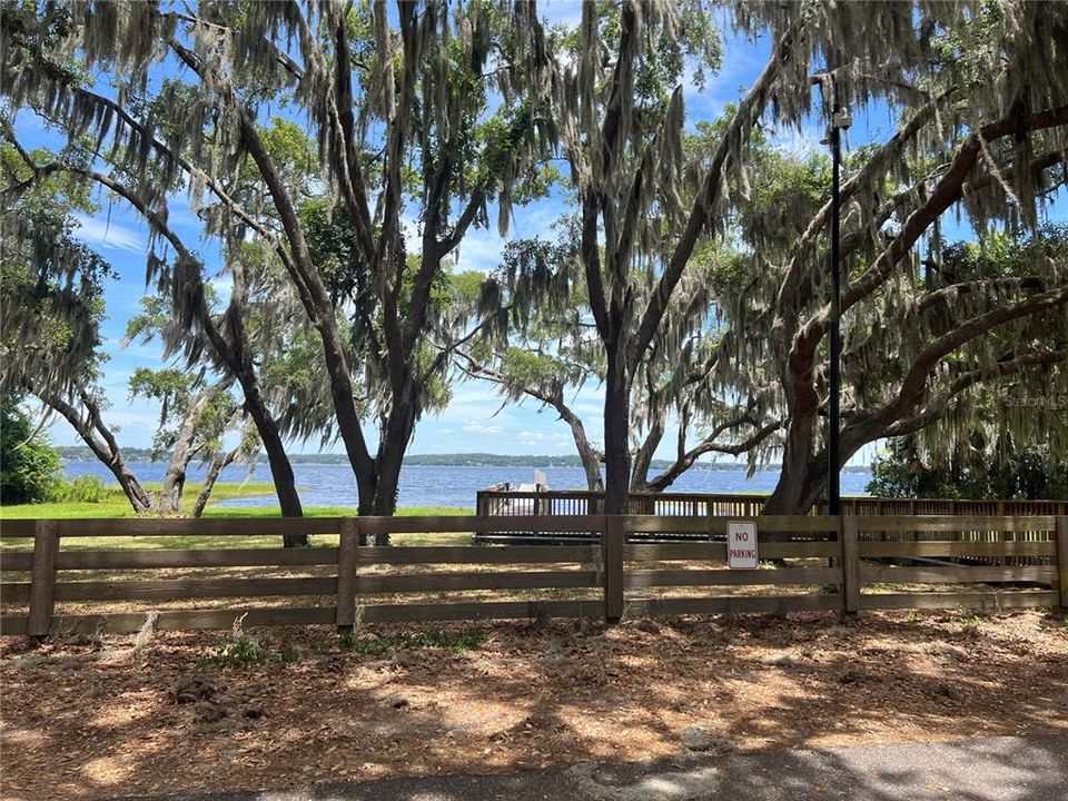 出租: $2,300 (5 贝兹, 2 浴室, 2010 平方英尺)