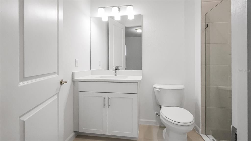 En Venta: $599,990 (3 camas, 3 baños, 2129 Pies cuadrados)