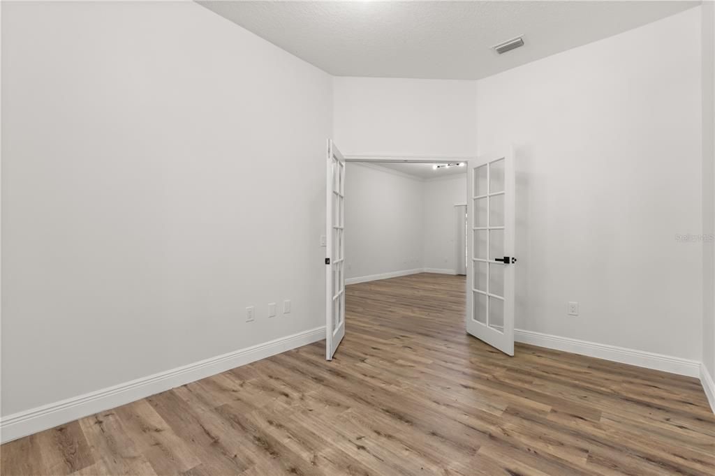 En Venta: $489,900 (3 camas, 2 baños, 2579 Pies cuadrados)