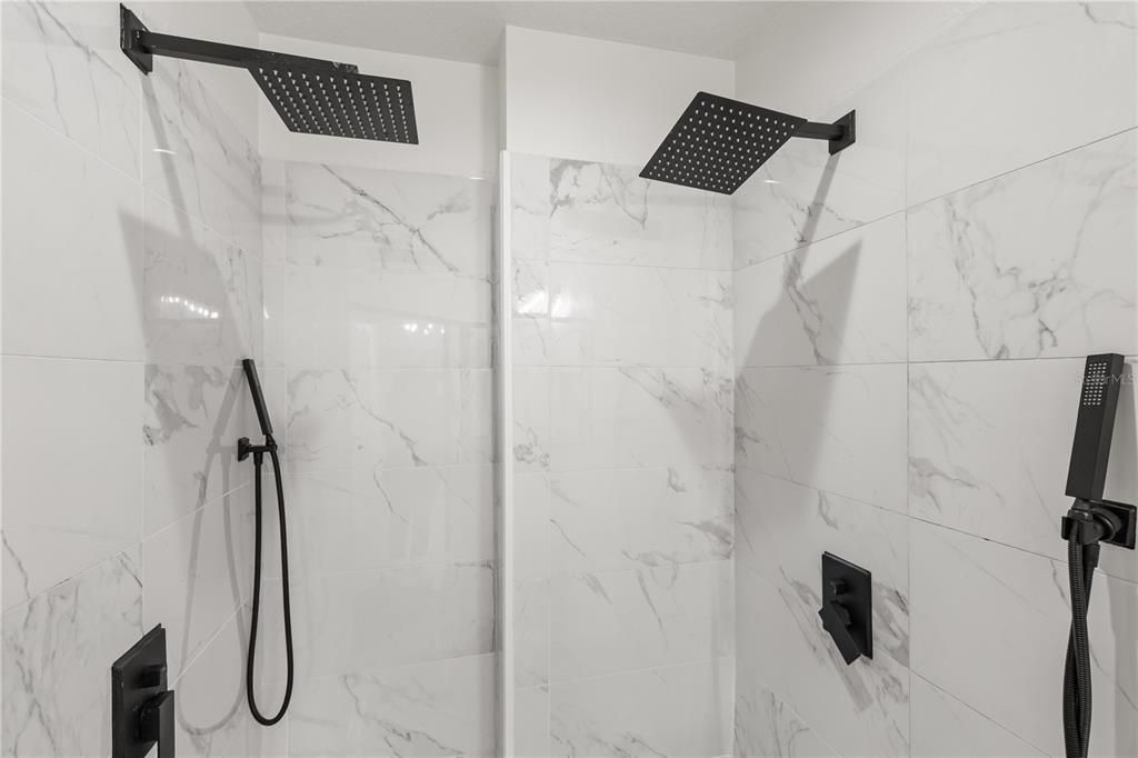 En Venta: $489,900 (3 camas, 2 baños, 2579 Pies cuadrados)