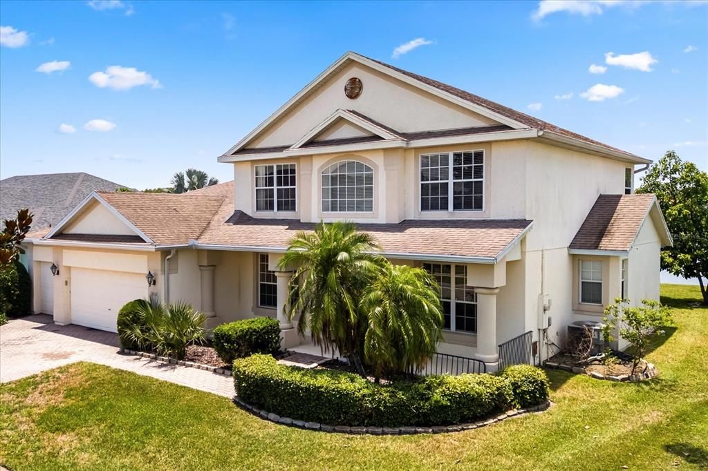 En Venta: $499,900 (5 camas, 4 baños, 3425 Pies cuadrados)