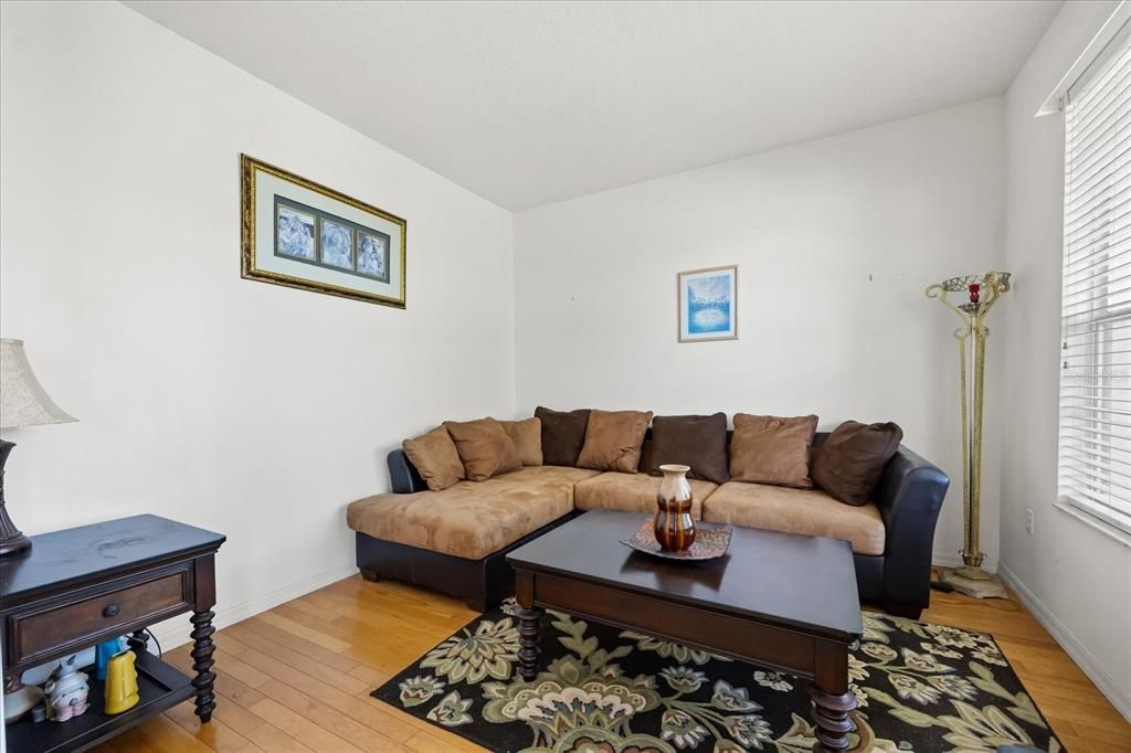 En Venta: $499,900 (5 camas, 4 baños, 3425 Pies cuadrados)