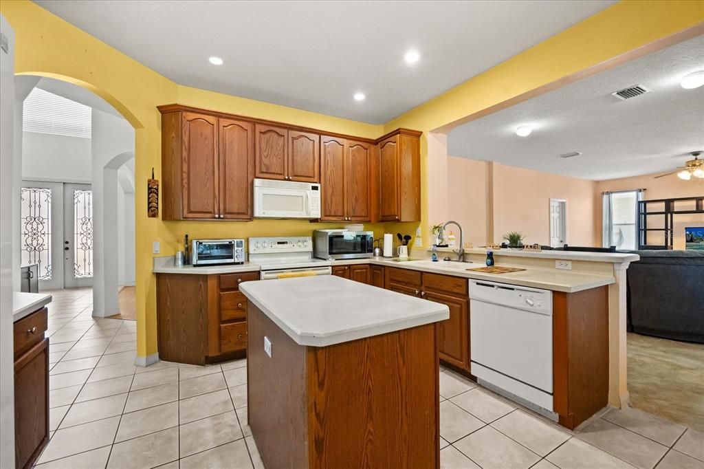 En Venta: $499,900 (5 camas, 4 baños, 3425 Pies cuadrados)