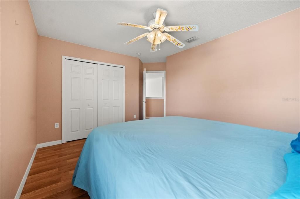 En Venta: $499,900 (5 camas, 4 baños, 3425 Pies cuadrados)