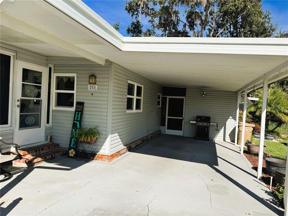 待售: $199,900 (2 贝兹, 2 浴室, 1360 平方英尺)