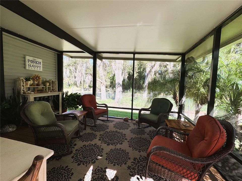 待售: $199,900 (2 贝兹, 2 浴室, 1360 平方英尺)