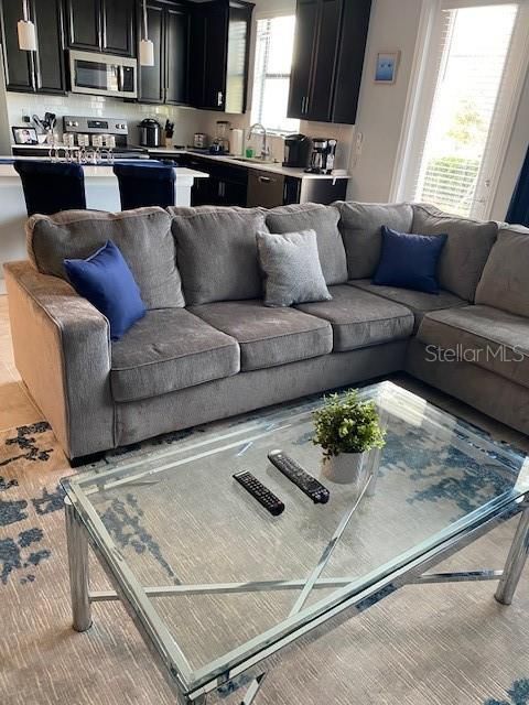 En Renta: $3,700 (3 camas, 2 baños, 1912 Pies cuadrados)