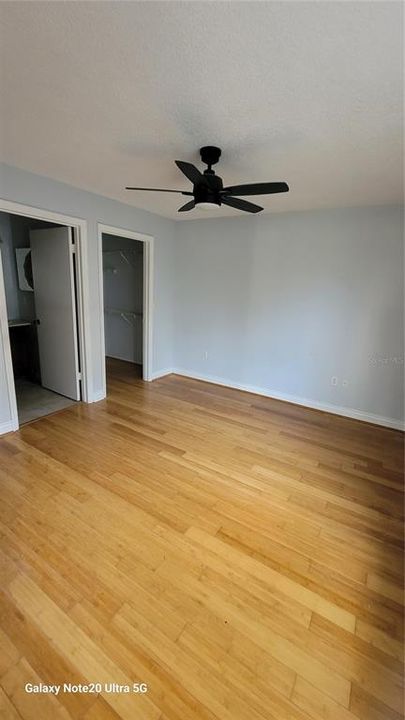 For Rent: $1,700 (2 beds, 2 baths, 990 Square Feet)