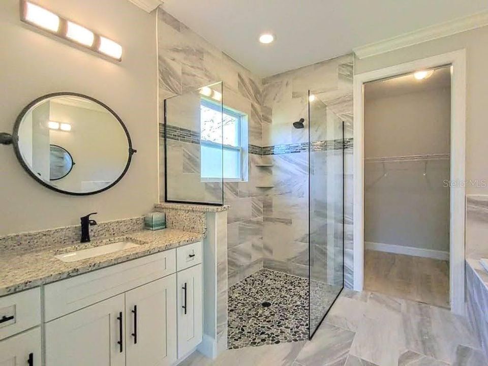 For Rent: $2,295 (3 beds, 2 baths, 1681 Square Feet)