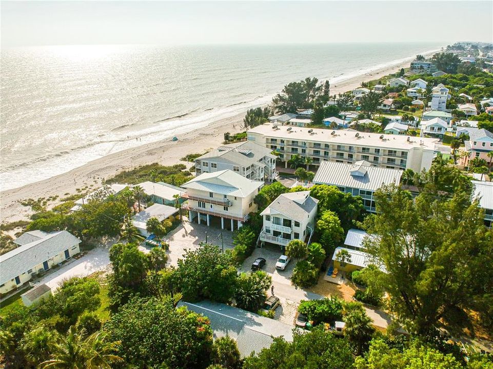 For Rent: $2,300 (2 beds, 1 baths, 1008 Square Feet)