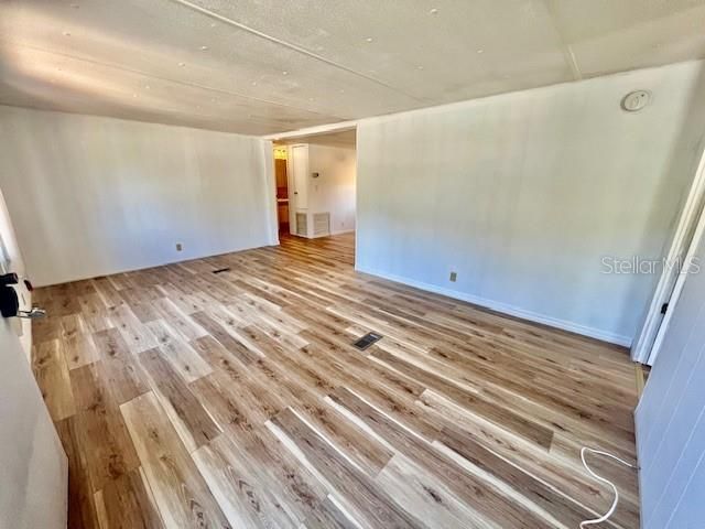 出租: $1,600 (3 贝兹, 2 浴室, 1152 平方英尺)