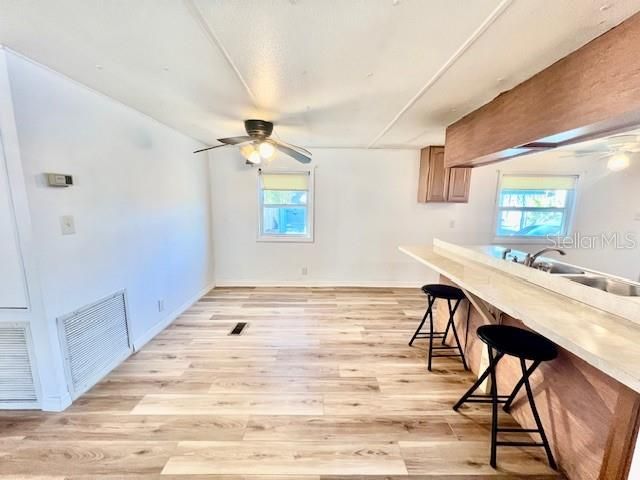 出租: $1,600 (3 贝兹, 2 浴室, 1152 平方英尺)