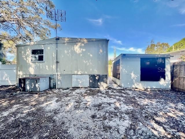 出租: $1,600 (3 贝兹, 2 浴室, 1152 平方英尺)