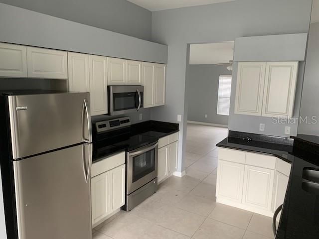 En Renta: $1,850 (3 camas, 2 baños, 1677 Pies cuadrados)