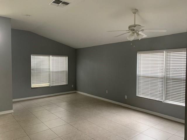 En Renta: $1,850 (3 camas, 2 baños, 1677 Pies cuadrados)