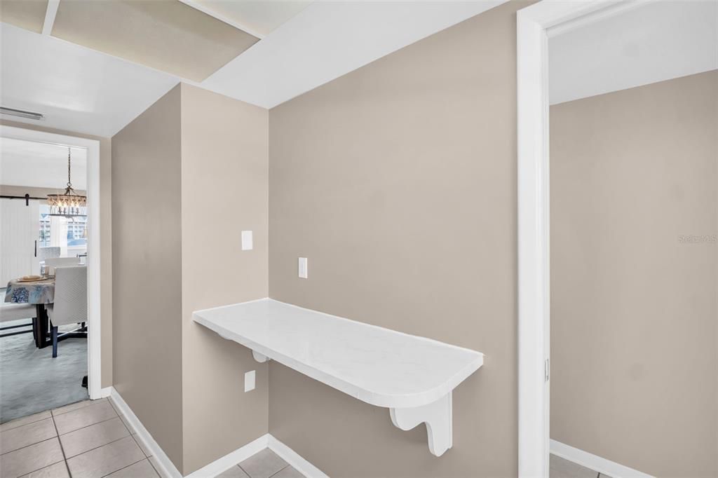 For Sale: $210,000 (1 beds, 1 baths, 1145 Square Feet)