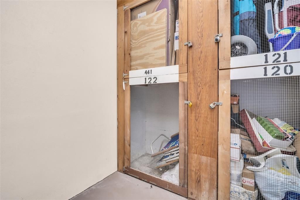 For Sale: $210,000 (1 beds, 1 baths, 1145 Square Feet)