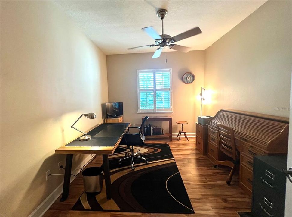 待售: $625,000 (3 贝兹, 2 浴室, 1682 平方英尺)