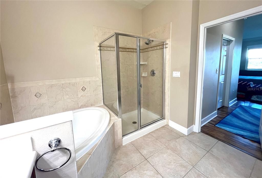 待售: $625,000 (3 贝兹, 2 浴室, 1682 平方英尺)