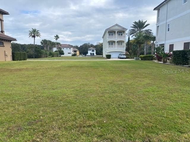 For Sale: $275,000 (0.11 acres)