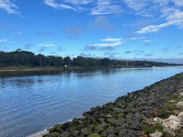 For Sale: $275,000 (0.11 acres)