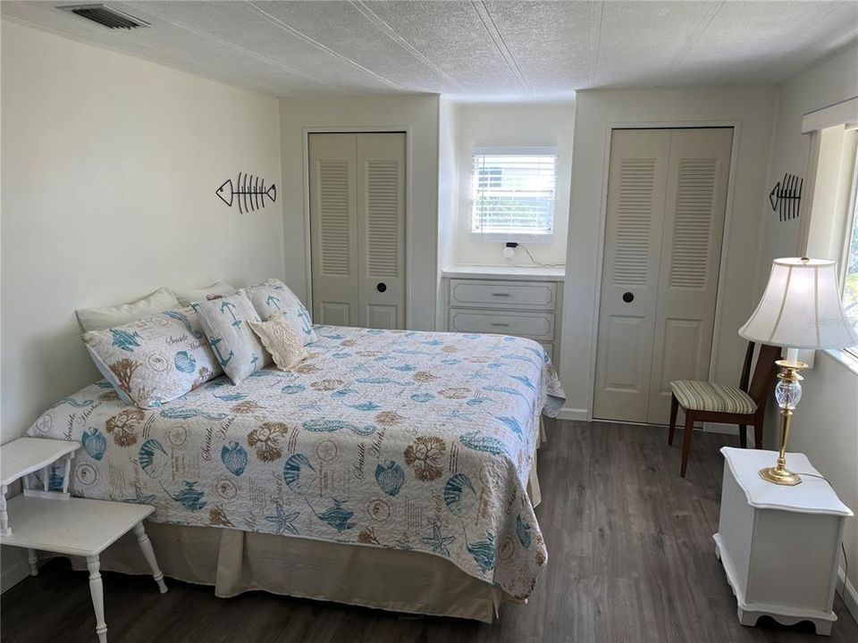 待售: $170,000 (2 贝兹, 2 浴室, 1152 平方英尺)