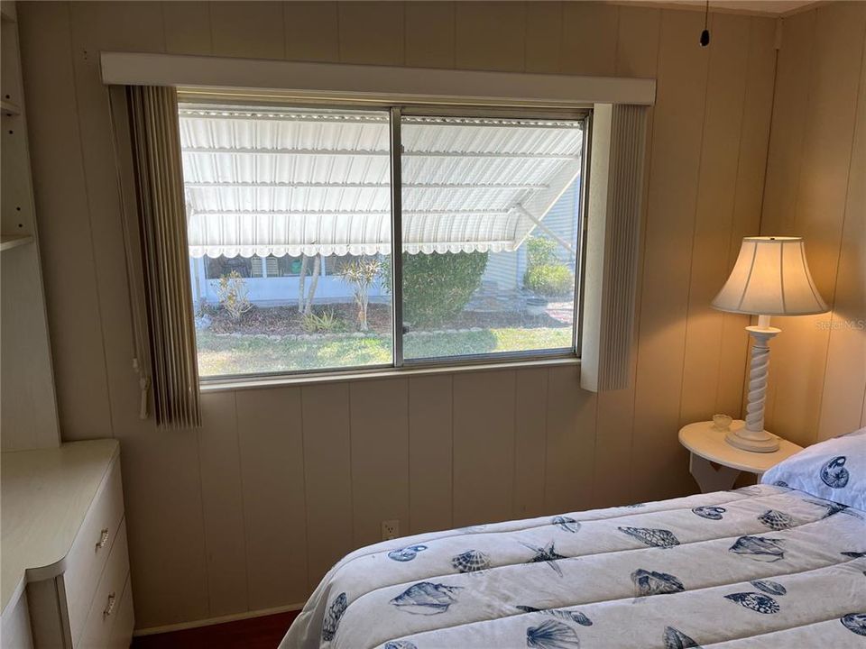 待售: $170,000 (2 贝兹, 2 浴室, 1152 平方英尺)