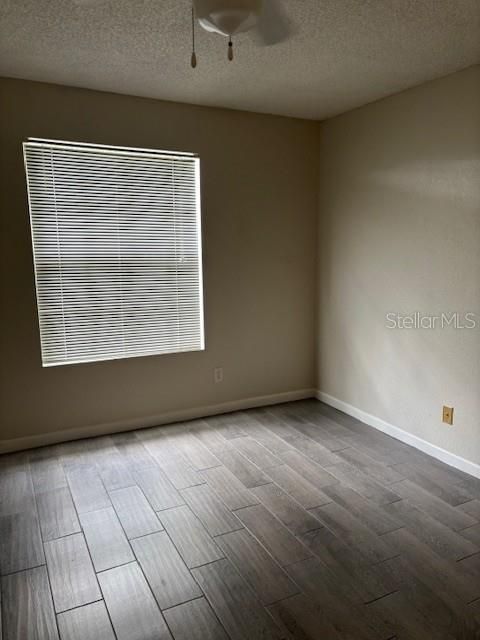 В аренду: $1,400 (1 спален, 1 ванн, 754 Квадратных фут)