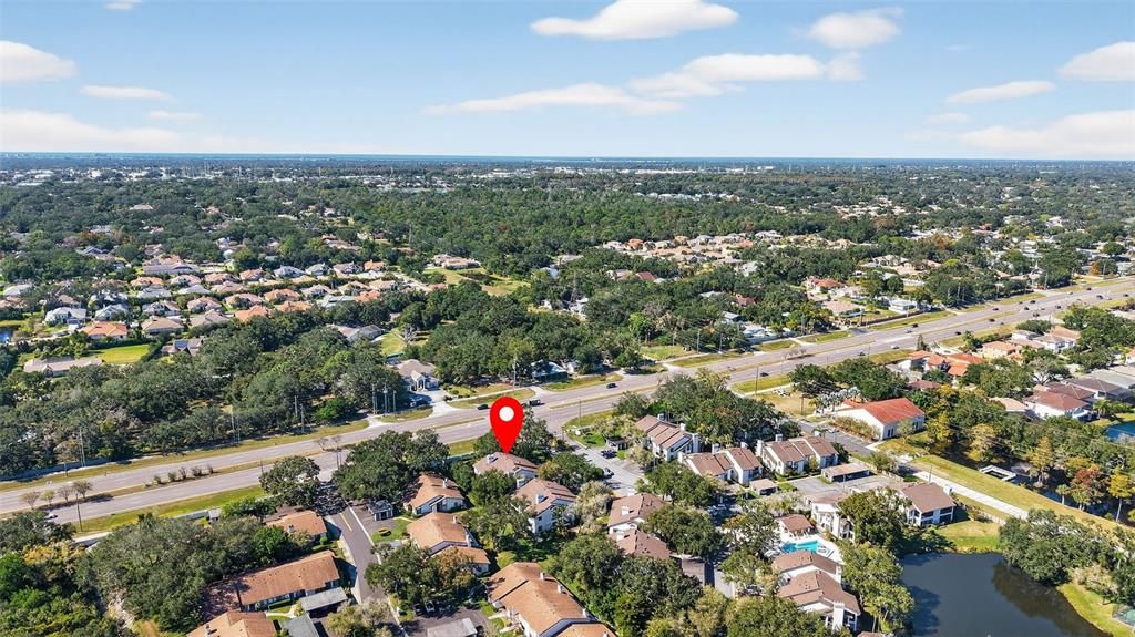 На продажу: $299,500 (2 спален, 2 ванн, 1260 Квадратных фут)