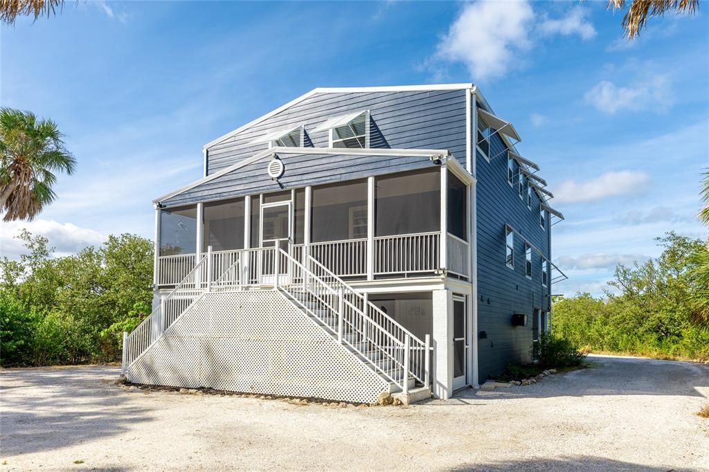 На продажу: $875,000 (7 спален, 5 ванн, 3435 Квадратных фут)