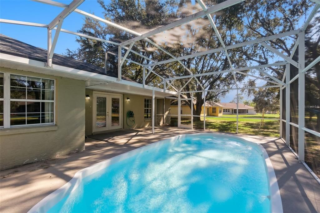 En Venta: $329,840 (3 camas, 2 baños, 1698 Pies cuadrados)