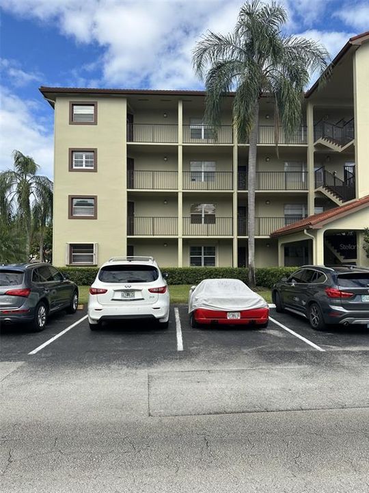 For Sale: $185,000 (1 beds, 1 baths, 1045 Square Feet)