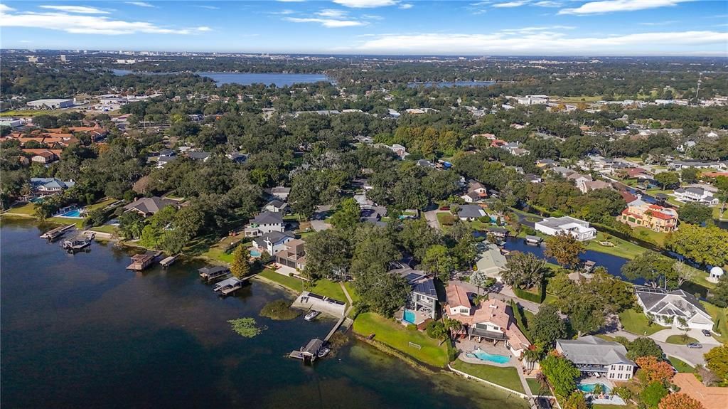 合同活跃: $849,900 (4 贝兹, 3 浴室, 2601 平方英尺)