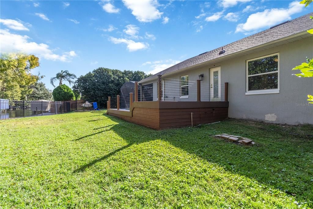 合同活跃: $849,900 (4 贝兹, 3 浴室, 2601 平方英尺)