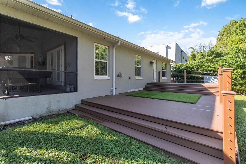 合同活跃: $849,900 (4 贝兹, 3 浴室, 2601 平方英尺)