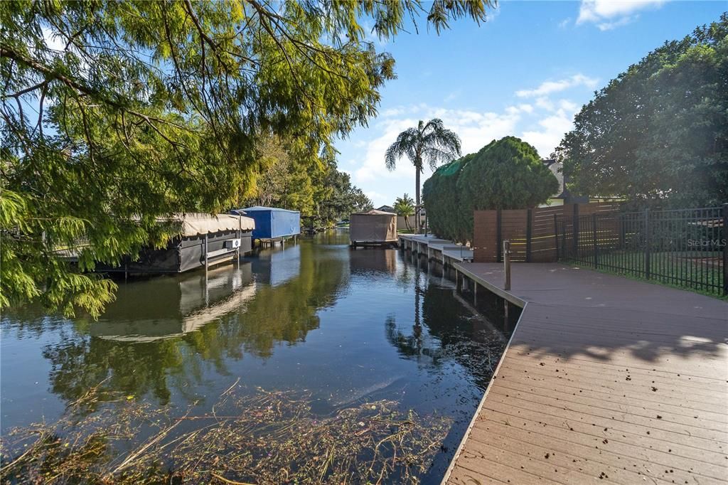 合同活跃: $849,900 (4 贝兹, 3 浴室, 2601 平方英尺)