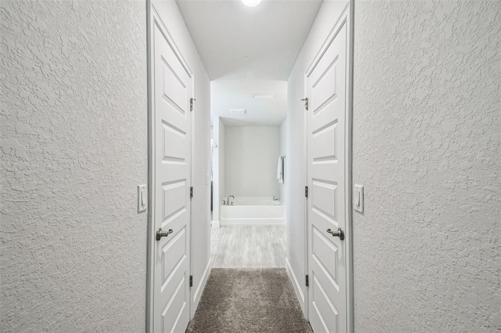 待售: $410,000 (4 贝兹, 3 浴室, 2503 平方英尺)