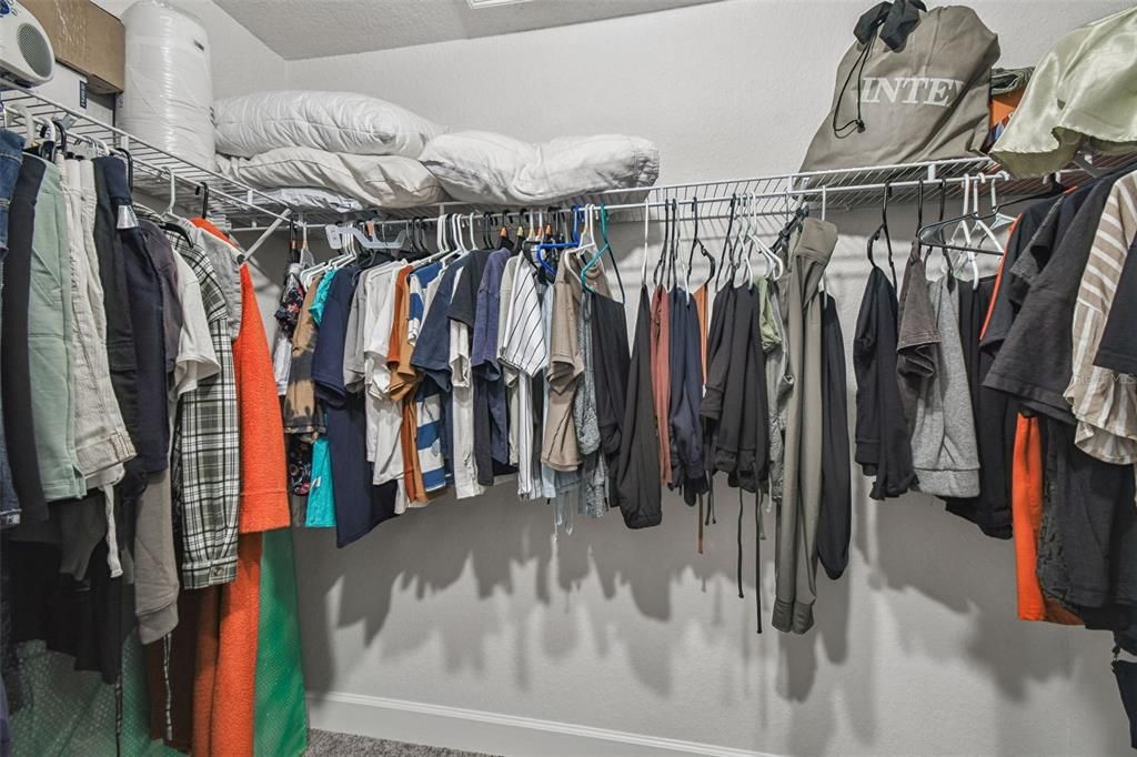 待售: $410,000 (4 贝兹, 3 浴室, 2503 平方英尺)