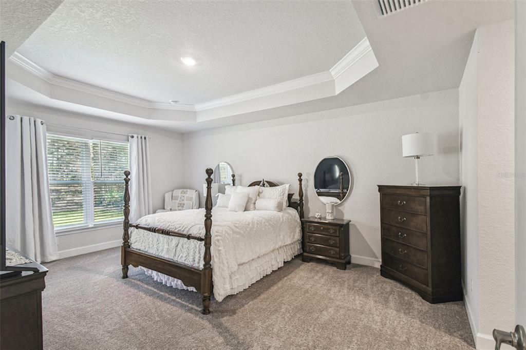 待售: $410,000 (4 贝兹, 3 浴室, 2503 平方英尺)