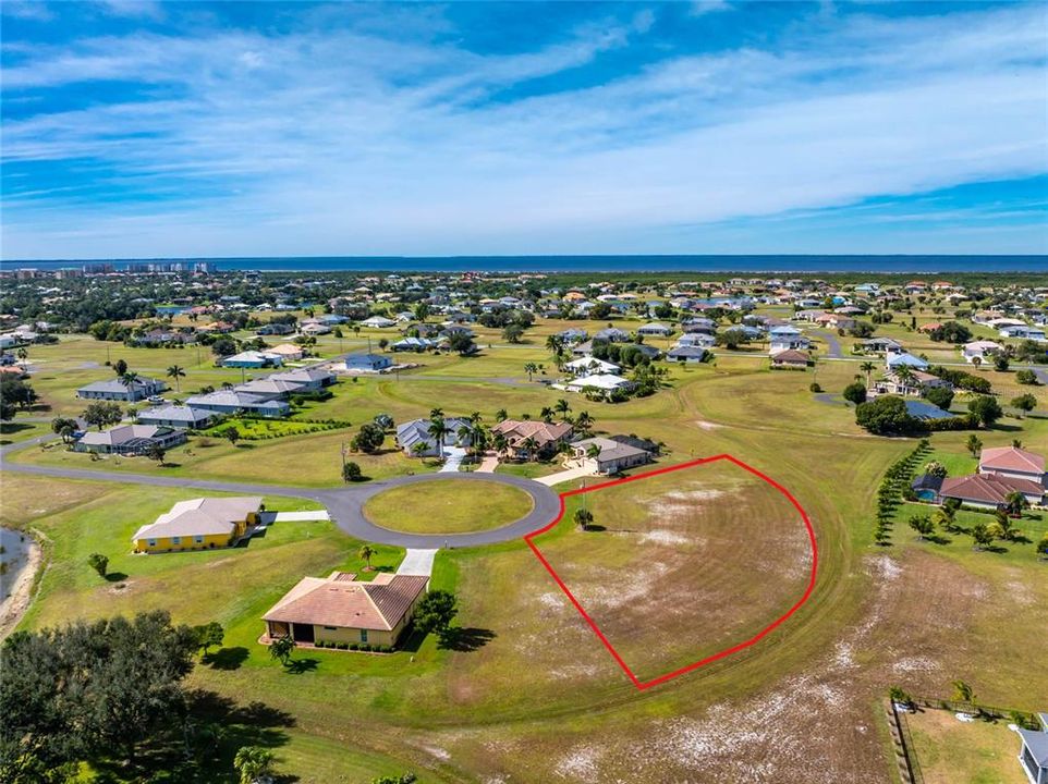 待售: $129,000 (0.69 acres)