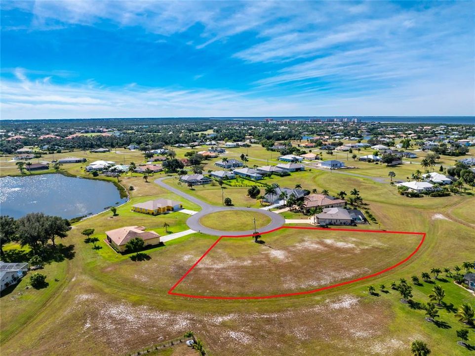 待售: $129,000 (0.69 acres)