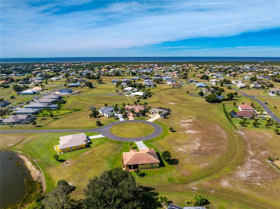 待售: $129,000 (0.69 acres)